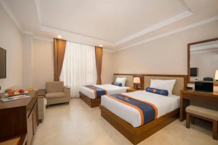 BlueSun Danang Beach - 57