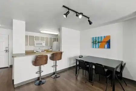 MainStay Suites Las Vegas Flamingo - 40