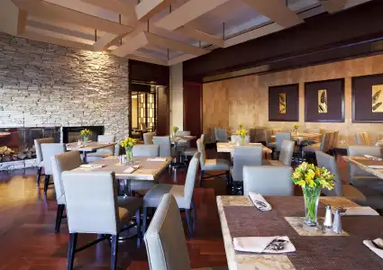 Sheraton Garden Grove-Anaheim South - 16