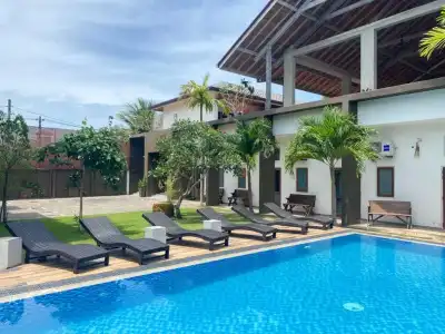 Cloud 9 Negombo - 13