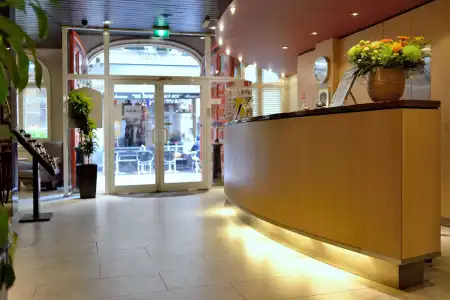 Best Western Dam Square Inn - 1