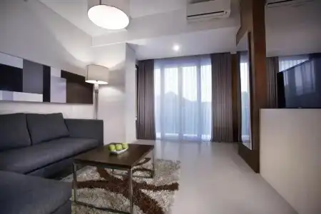 Neo Denpasar - 24