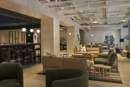 Moxy NYC Times Square - 26