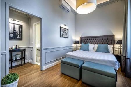 Ungherese Small Luxury - 55