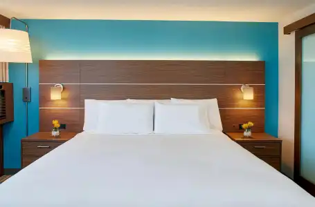 Holiday Inn Express WAIKIKI by IHG - 82