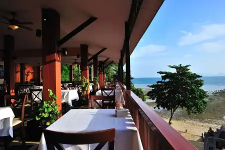Koh Ngai Cliff Beach Resort - 21
