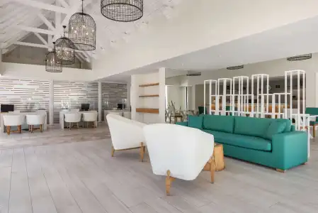 Radisson Blu Azuri Resort & Spa - 10