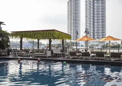 Riva Surya Bangkok - 24