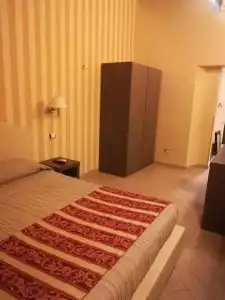 Excellence Suite - 50