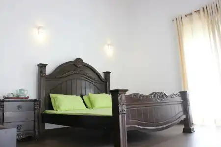 Sunlit Villa - 15