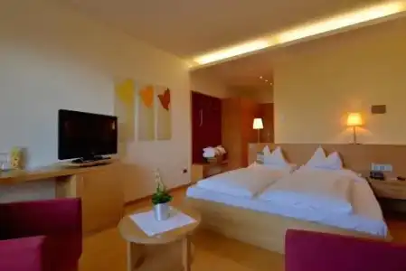 Schwefelbad (Schenna Resort) - 2