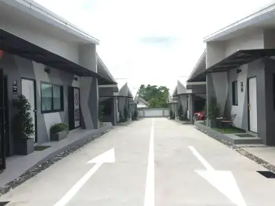 Hide & Seek Resort - 0