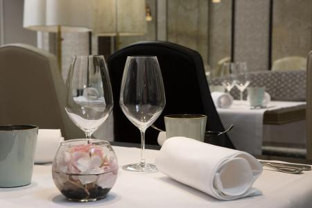 Le Narcisse Blanc & Spa - 24