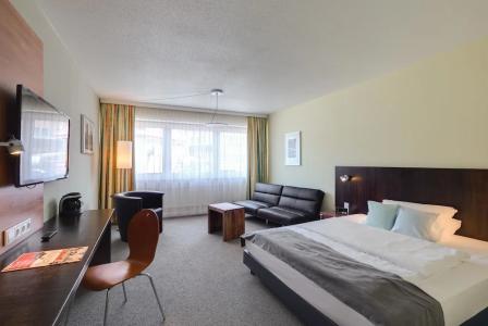 Best Western Ambassador - 87