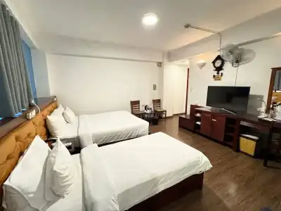 A25 - 44 Hang Bun - 25
