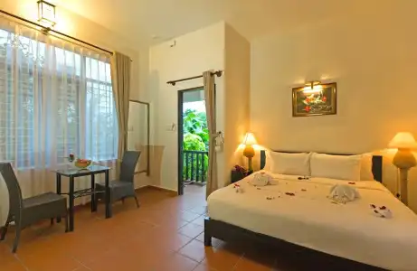 East West Villa - 36