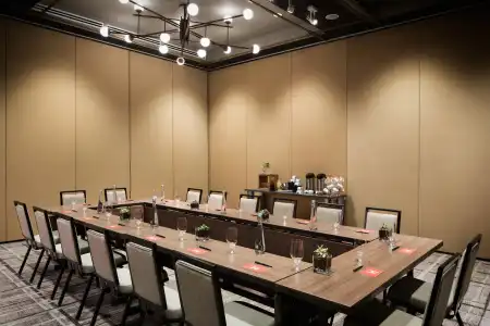 Halcyon, a in Cherry Creek, Denver - 23
