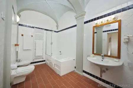 Relais Vignale & Spa - 7