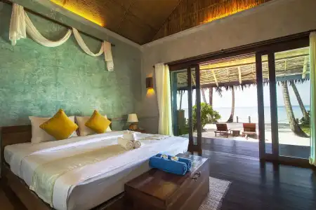 Tinkerbell Resort @ - 29