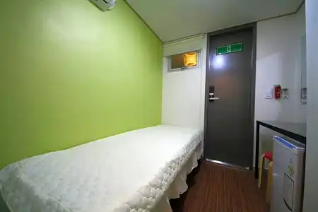 Star Guest House - 56