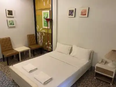 OYO 905 Rajata - 37