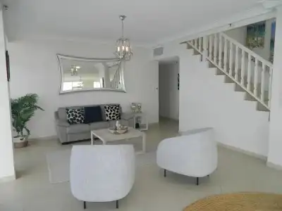 2nd Avenue Beachside Apartments - 58