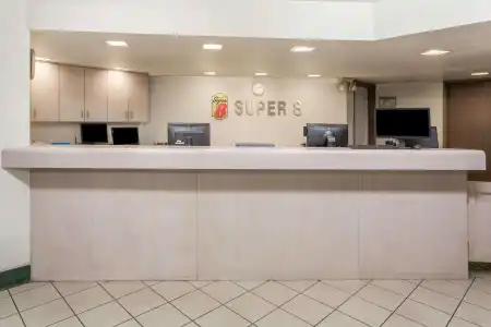 Super 8 Phoenix Metro North - 13