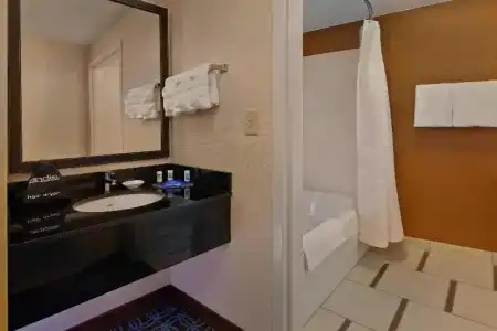 Fairfield Inn And Suites By Marriott Boca Raton - 51