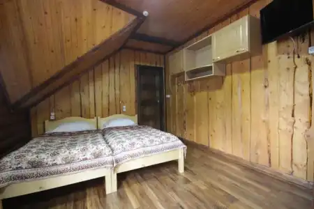 Fayniy Motel - 36