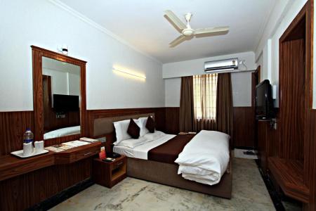Empire International - Central Street - 5