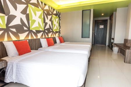 J Residence - 5