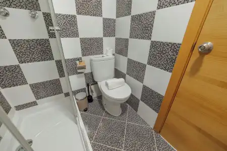 DownTown Guest House - 125