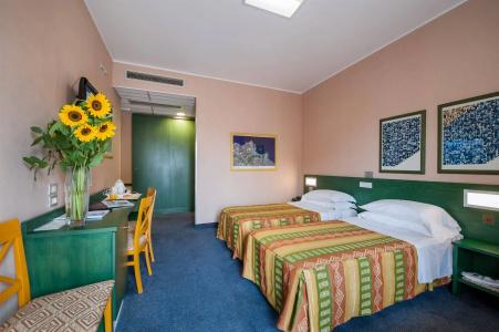 Best Western Mediterraneo - 6