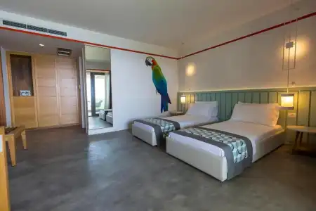 Folie Marine Beach & Club - 3