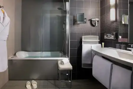 Best Western Plus Hôtel Richelieu - 111