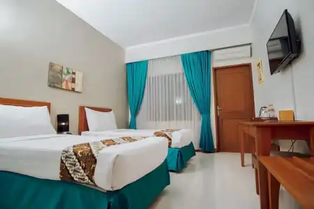 Emersia Malioboro - 60