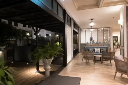 Sawaddi Patong Resort & Spa by Tolani - 3
