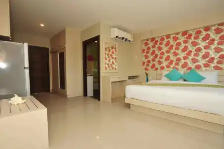 Chalong Beach Front Residence - 29