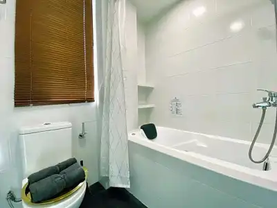 Dash Living on Mackenzie - 109
