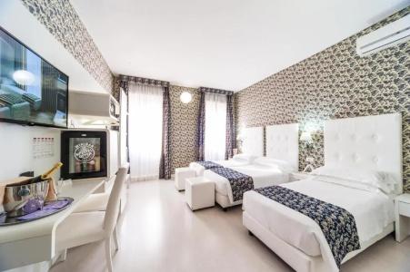 Relais Trevi 95 Boutique - 51