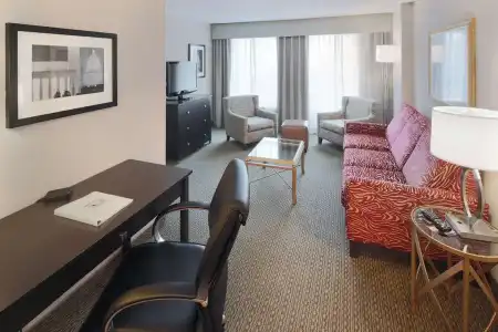 Hampton Inn & Suites Arlington Crystal City DCA - 32