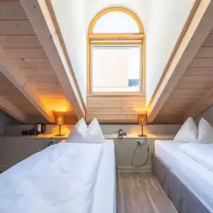 The Guesthouse by the Hey - 13