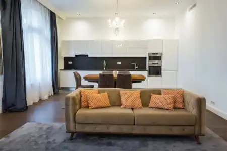 Luxury Style Apartments - 113