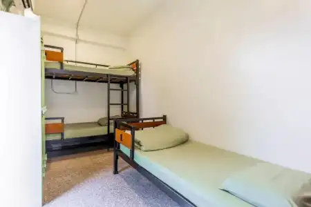 OYO 928 Leaf Hostel - 33