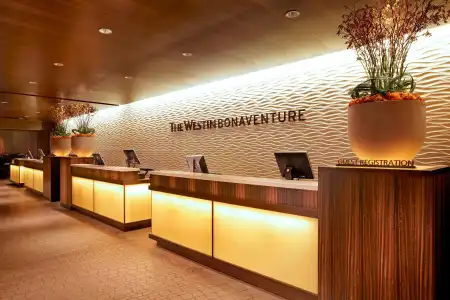 The Westin Bonaventure and Suites, Los Angeles - 17