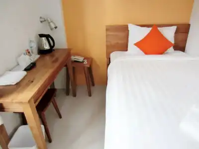 Tiya House Rooms & Cafe - 22