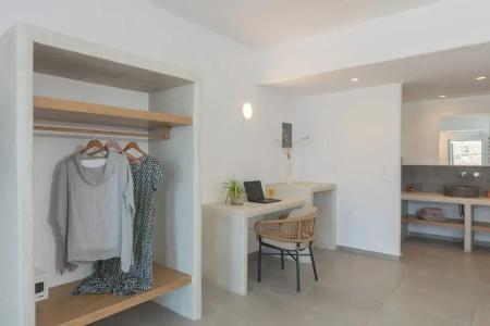 Ihthioessa Boutique - 188