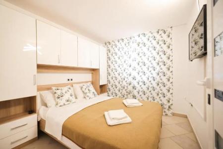 Apartments Malic - 34
