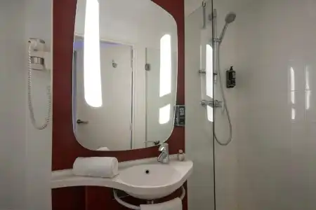 ibis Cannes Centre - 50