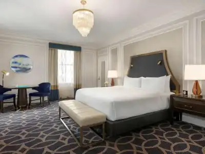 Fairmont Vancouver - 76